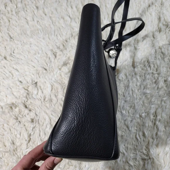 Tommy Bahama Genuine Leather Black Tote Bag - Picture 6 of 16